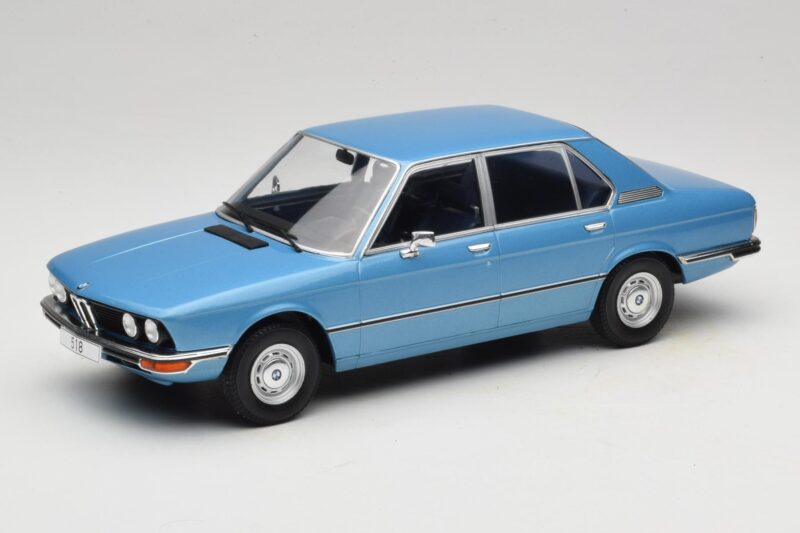 BMW 5 Series E12 Blau MCG 1:18 MCG18541 Druckguss