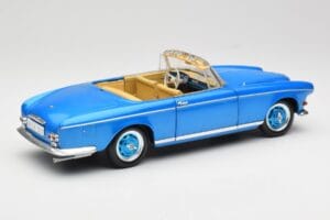 BMW 503 Cabriolet Riviera Blue Revell 1:18 08843 Druckguss — Bild 4 von 9