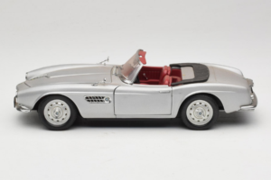 BMW 507 Cabriolet Silber Revell 1:18 8829 Druckguss — Bild 4 von 8