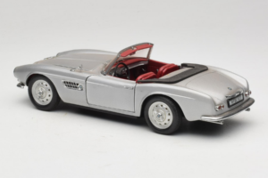 BMW 507 Cabriolet Silber Revell 1:18 8829 Druckguss — Bild 7 von 8