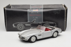 BMW 507 Cabriolet Silber Revell 1:18 8829 Druckguss — Bild 8 von 8