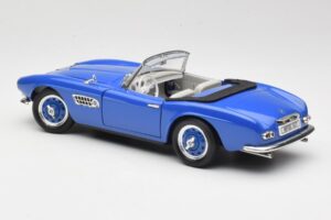 BMW 507 Touring Sport Cabriolet Blau Revell 1:18 8810-M1 Druckguss — Bild 7 von 8