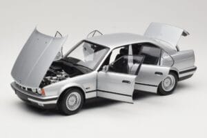 BMW 535i E34 Silber Minichamps 1:18 100024005 Druckguss — Bild 2 von 8