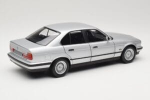 BMW 535i E34 Silber Minichamps 1:18 100024005 Druckguss — Bild 3 von 8