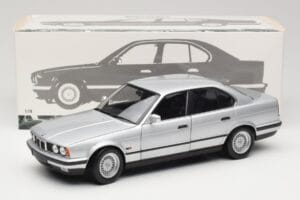 BMW 535i E34 Silber Minichamps 1:18 100024005 Druckguss — Bild 8 von 8