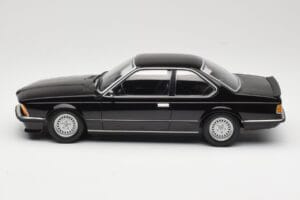 BMW 635 CSi E24 Black Metallic Minichamps 1:18 155028104 Druckguss — Bild 3 von 6
