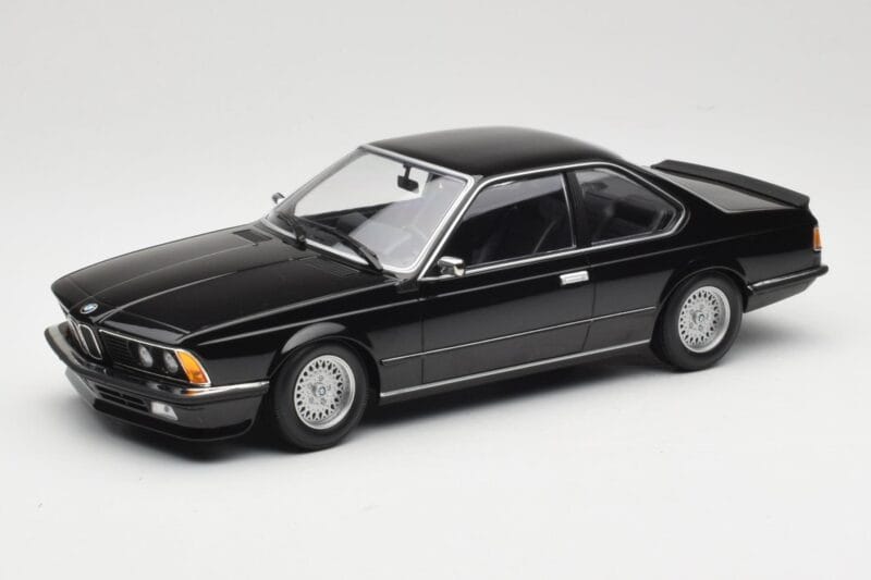BMW 635 CSi E24 Black Metallic Minichamps 1:18 155028104 Druckguss