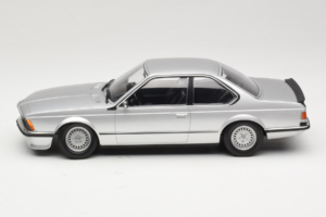 BMW 635 CSi E24 Silber Minichamps 1:18 155028107 Druckguss — Bild 3 von 6