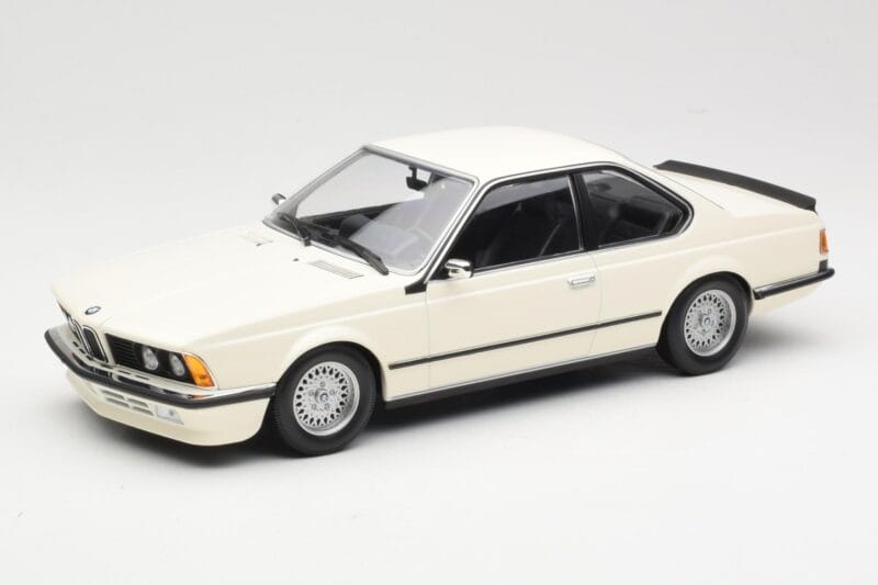 BMW 635 CSi E24 Weiß Minichamps 1:18 155028102 Druckguss