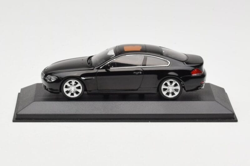 BMW 645i E63 Schwarz Minichamps 1:43 80420393306 Druckguss