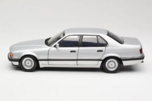 BMW 730i E32 Silber Minichamps 1:18 100023000 Druckguss — Bild 4 von 8