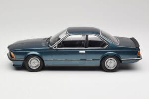 BMW 635 CSi E24 Petrol Blue Metallic Minichamps 1:18 155028108 Druckguss — Bild 3 von 6