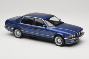 BMW Alpina B11 E32 3.5 Metallic Blue MCG 1:18 MCG18232 Druckguss — Bild 4 von 6