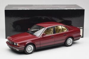 BMW 535i E34 Rot Minichamps 1:18 100024002 Druckguss — Bild 8 von 8