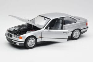 BMW 3 Series E36 Coupe Silber UT Models 1:18 180023321 Druckguss — Bild 2 von 8