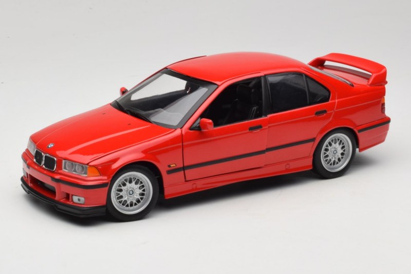 BMW 318is E36 Hellrot UT Models 1:18 180024302-R1 Druckguss