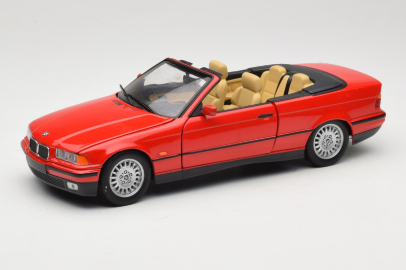 BMW 3 Series E36 Cabriolet Rot UT Models 1:18 BMW005 Druckguss