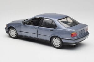 BMW 3-Series E36 Avus Blau UT Models 1:18 180023300 Druckguss — Bild 7 von 8