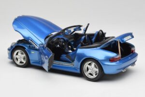 BMW Z3 E36 M Roadster Estoril Blue Bburago 1:18 3349-M1 Druckguss — Bild 5 von 8
