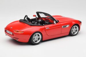 BMW Z8 E52 Roadster Hellrot Bburago 1:18 12032 Druckguss — Bild 3 von 8