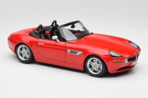 BMW Z8 E52 Roadster Hellrot Bburago 1:18 12032 Druckguss — Bild 6 von 8