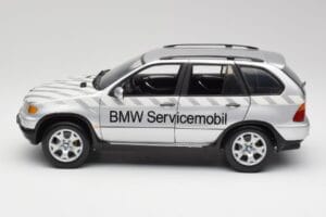 BMW X5 E53 3.0d Service Mobil Kyosho 1:18 80430305646 Druckguss — Bild 4 von 8
