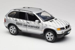 BMW X5 E53 3.0d Service Mobil Kyosho 1:18 80430305646 Druckguss — Bild 6 von 8