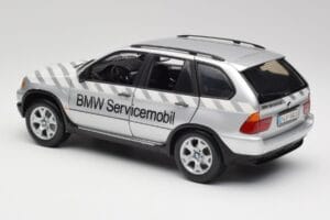 BMW X5 E53 3.0d Service Mobil Kyosho 1:18 80430305646 Druckguss — Bild 7 von 8