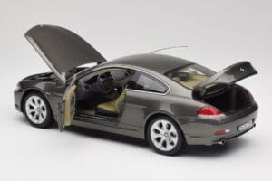BMW 6 E63 Coupe Hellbronze Kyosho 1:18 80430153283 Druckguss — Bild 5 von 8