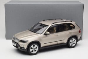 BMW X5 E70 4.8i Platinum Bronze Metallic Kyosho 1:18 80430413413 Druckguss — Bild 8 von 8