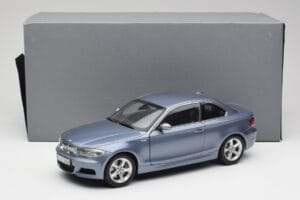 BMW 1 E82 Coupe Blau Kyosho 1:18 80430427065 Druckguss — Bild 8 von 8