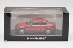 BMW 1M E82 Orange Minichamps 1:43 413020023 Druckguss — Bild 5 von 5