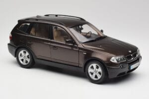 BMW X3 E83 3.0d Dunkelbraun Metallic Kyosho 1:18 80430300736 Druckguss — Bild 6 von 8