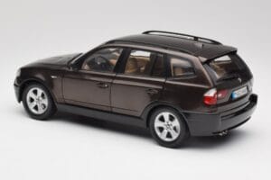 BMW X3 E83 3.0d Dunkelbraun Metallic Kyosho 1:18 80430300736 Druckguss — Bild 7 von 8