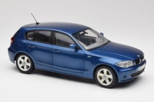 BMW 1 E87 Sydney Blau Kyosho 1:18 80430308600 Druckguss — Bild 6 von 8