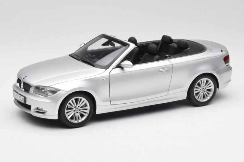 BMW 135i E88 Cabriolet Titan Silber Kyosho 1:18 80430427021 Druckguss