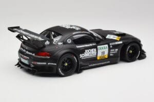 BMW Z4 E89 GT3 #19 Pixum C. Hurtgen / D. Baumann Spa 24 Hours Winner 2013 Minichamps 1:18 151132399 Druckguss — Bild 2 von 6