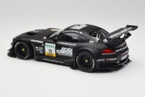BMW Z4 E89 GT3 #19 Pixum C. Hurtgen / D. Baumann Spa 24 Hours Winner 2013 Minichamps 1:18 151132399 Druckguss — Bild 5 von 6