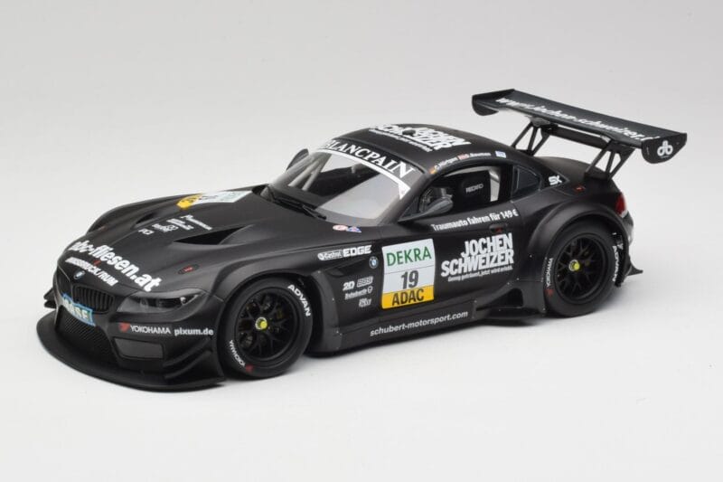 BMW Z4 E89 GT3 #19 Pixum C. Hurtgen / D. Baumann Spa 24 Hours Winner 2013 Minichamps 1:18 151132399 Druckguss