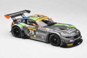 BMW Z4 E89 GT3 #76 Schubert Motorsport Dubai 24 Hours 2014 Minichamps 1:18 151142376 Druckguss — Bild 4 von 6