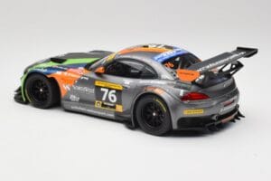 BMW Z4 E89 GT3 #76 Schubert Motorsport Dubai 24 Hours 2014 Minichamps 1:18 151142376 Druckguss — Bild 5 von 6