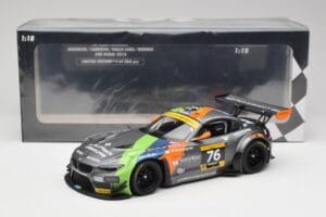 BMW Z4 E89 GT3 #76 Schubert Motorsport Dubai 24 Hours 2014 Minichamps 1:18 151142376 Druckguss — Bild 6 von 6