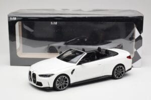 BMW M4 G82 Cabriolet Alpine White Minichamps 1:18 155021031 Druckguss — Bild 6 von 6