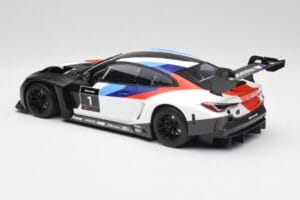 BMW M4 GT3 Presentation Car 2021 Minichamps 1:18 155212000 Druckguss — Bild 5 von 6