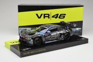 BMW M4 GT3 G82 #46 V. Rossi WRT Test 2023 Minichamps 1:18 113232246 Druckguss — Bild 8 von 8