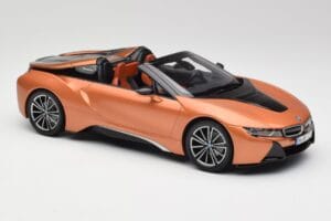 BMW i8 Roadster E-Kupfer Minichamps 1:18 80432454784 Druckguss — Bild 4 von 6