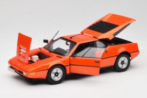 BMW M1 Orange Minichamps 1:18 80432411549 Druckguss — Bild 2 von 8