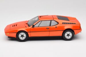 BMW M1 Orange Minichamps 1:18 80432411549 Druckguss — Bild 4 von 8