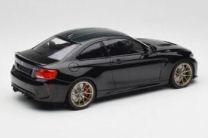 BMW M2 CS F87 Schwarz Metallic Mit Goldfelgen Minichamps 1:18 155021021 Druckguss — Bild 2 von 6