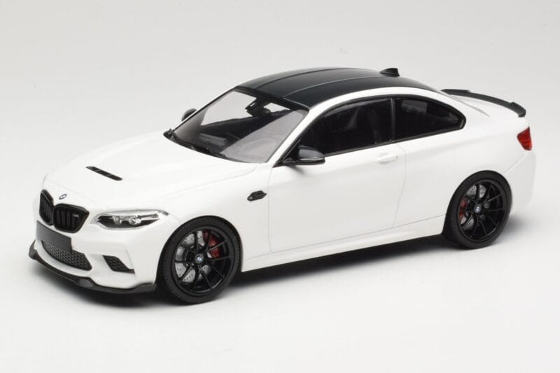 BMW M2 CS F87 Weiß mit schwarzen Felgen Minichamps 1:18 155021025 Druckguss